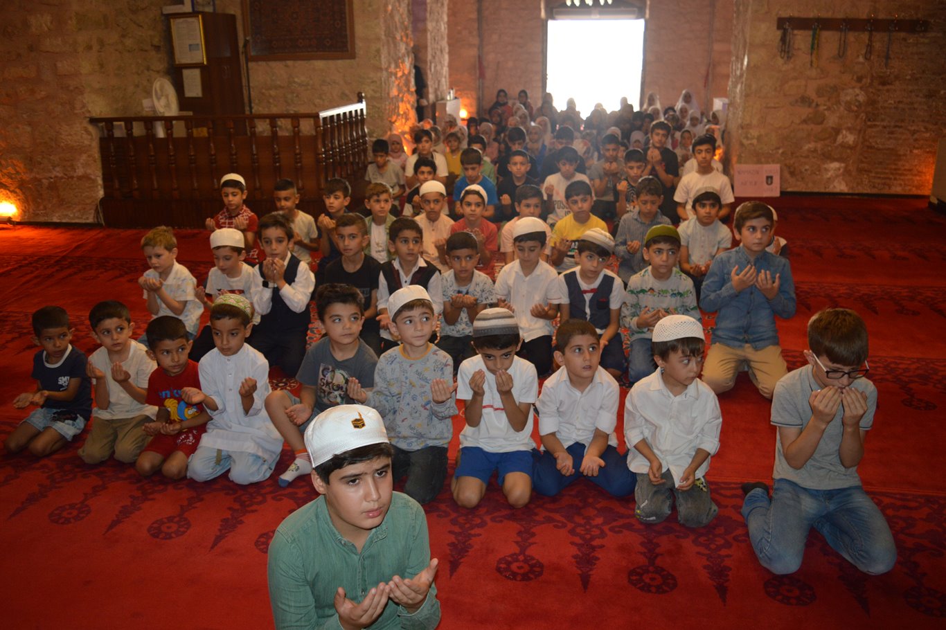 Şanlıurfa'da çocuklara cami sevgisi kazandırılıyor