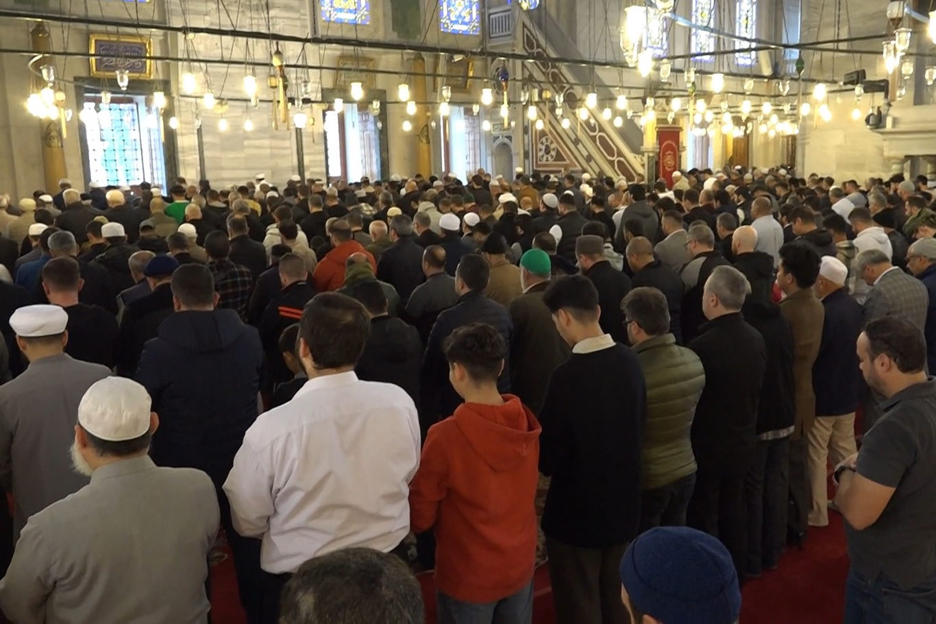 Kurban Bayramı namazında Filistin için yürekler bir oldu