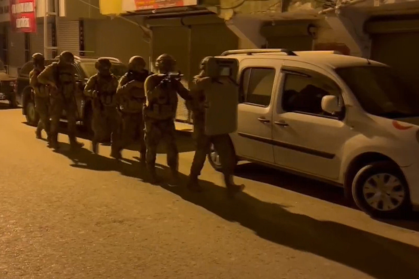 PKK/KCK operasyonu: 5 gözaltı