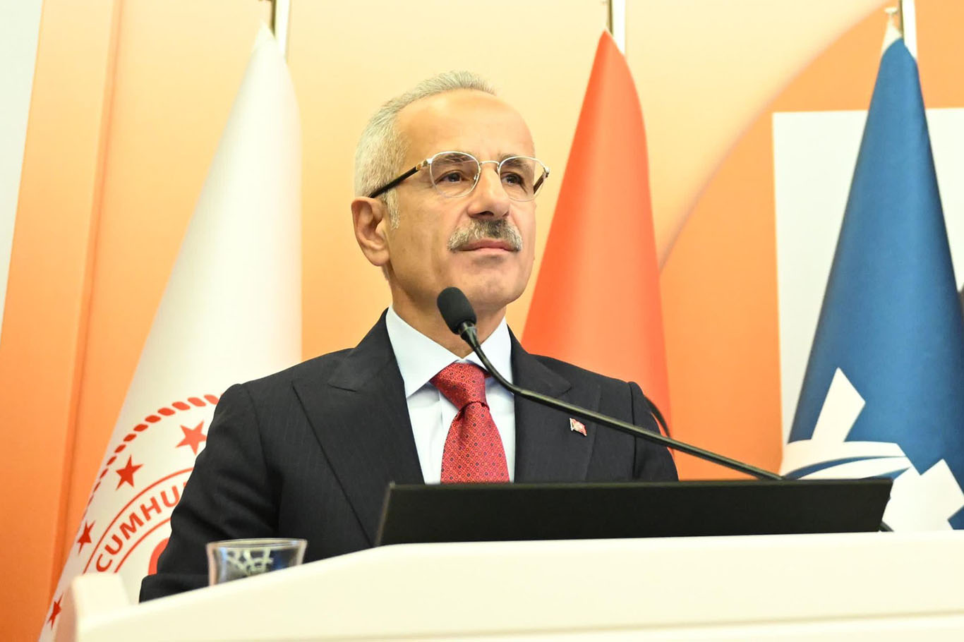 2035'e kadar 2 araçtan biri elektrikli olacak