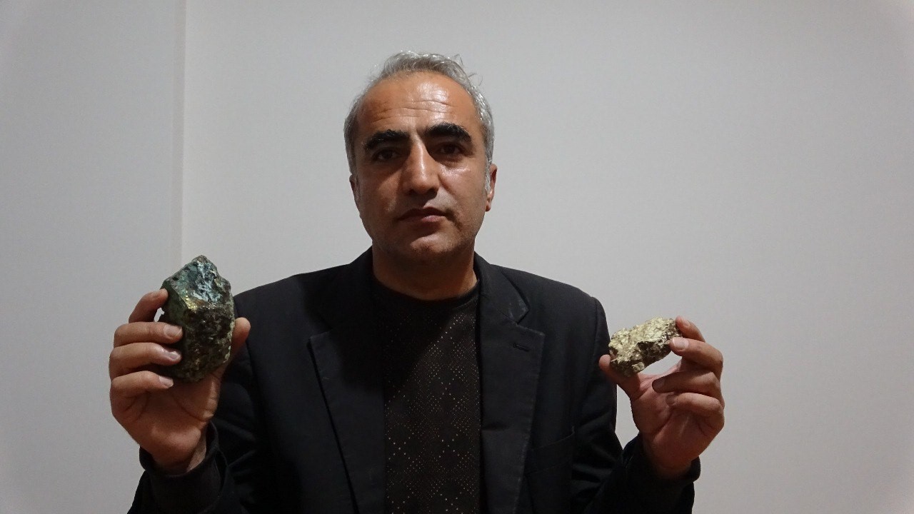 Jeoloji m&uuml;hendisinden Batman&rsquo;da 100 bin ton uranyum iddiası - VİDEOLU