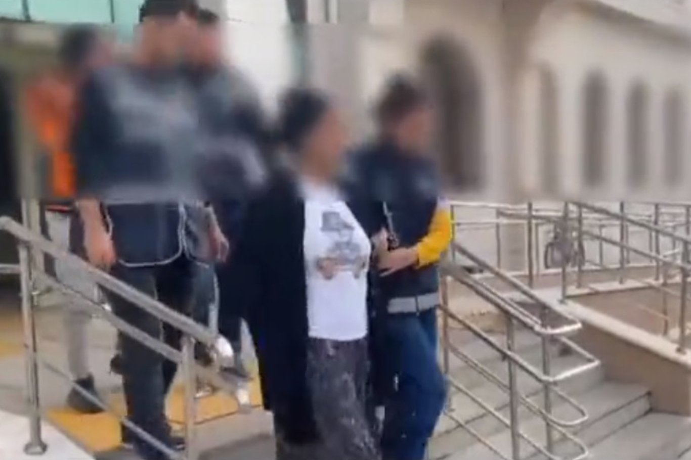 Aranan şahıslara şafak operasyon: 11 tutuklama