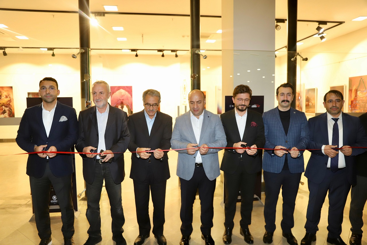 Şair ve yazar Sezai Karakoç Diyarbakır'da unutulmadı