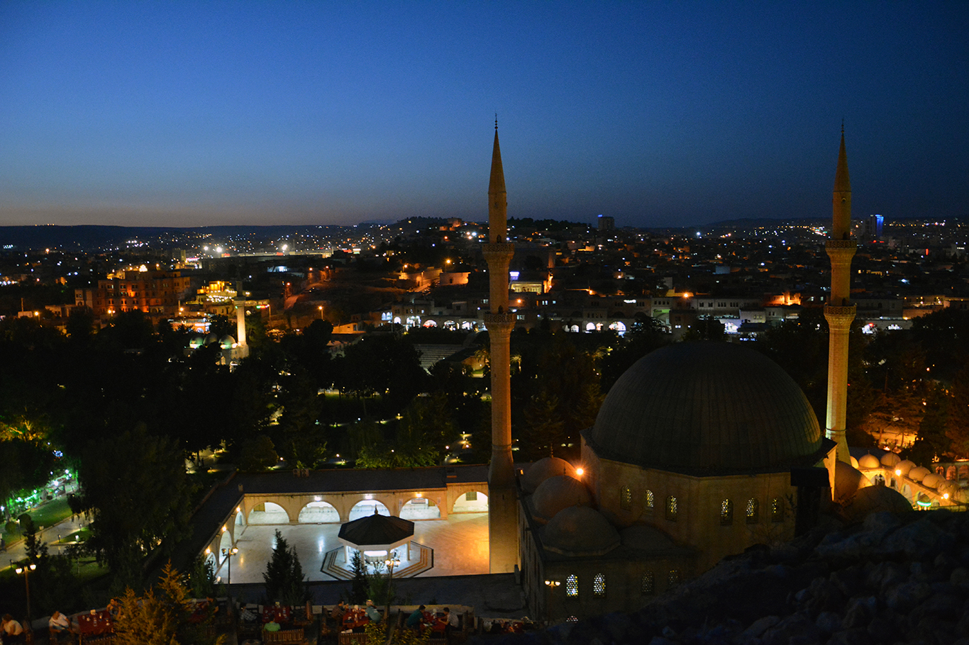 Gündüz: Müslüman, yılbaşını da Müslümanca geçirmeli