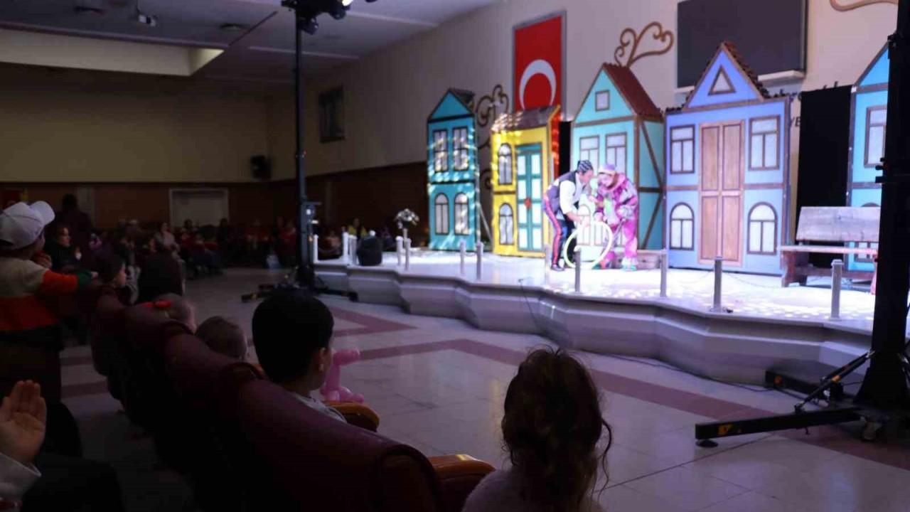 Bu festivalde &ccedil;ocuklar &ccedil;ok eğleniyor