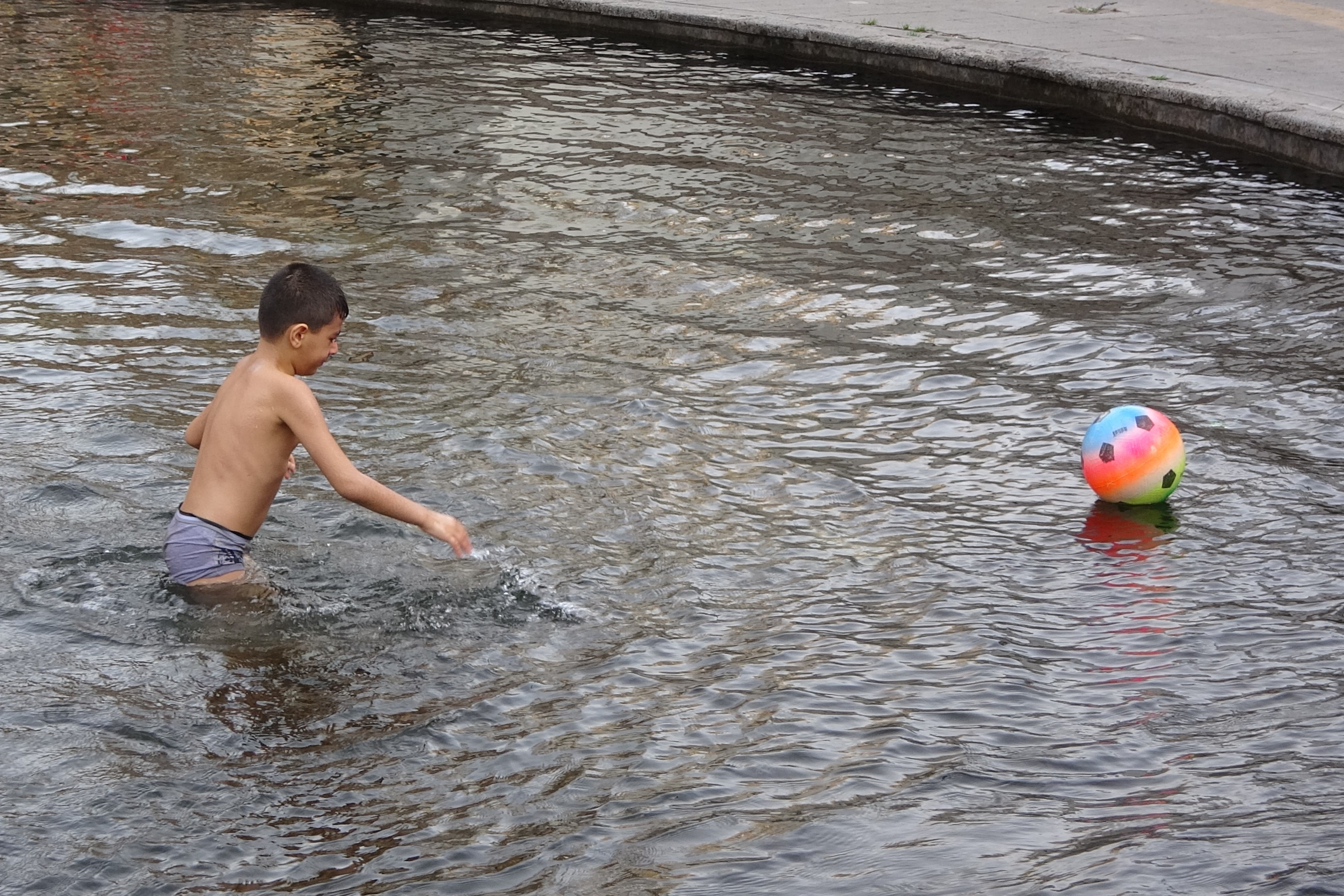 Sıcak Hava, Serin Su: Anzele Suyunda Kışın Keyfi