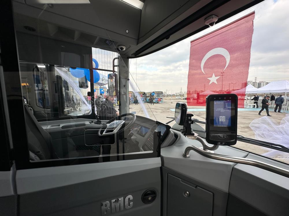 Diyarbakır Büyükşehir Belediyesi, 10 Yeni Otobüsü Hizmete Aldı