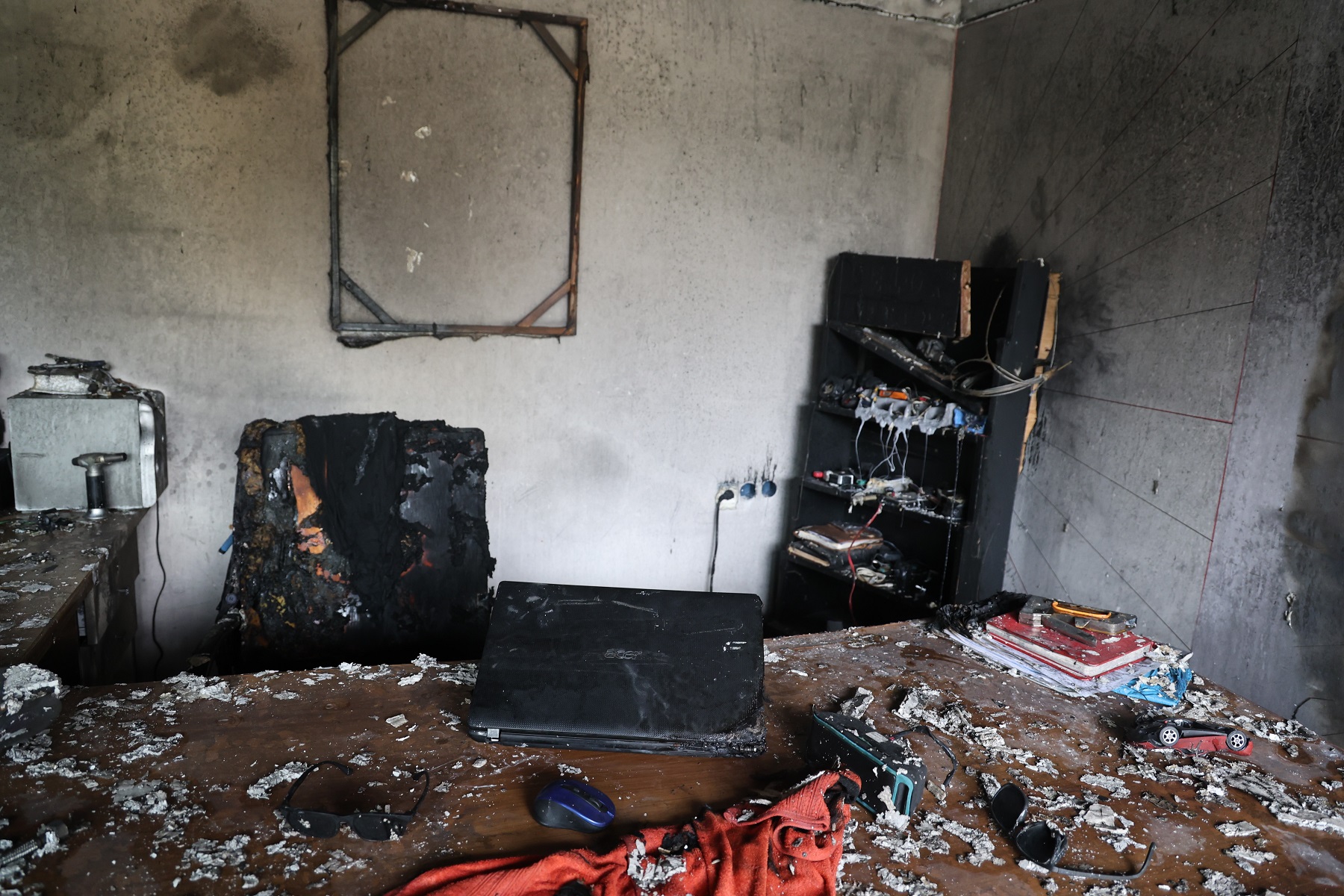 Yıldırım Faciasını Bebek Ağlaması Önledi!