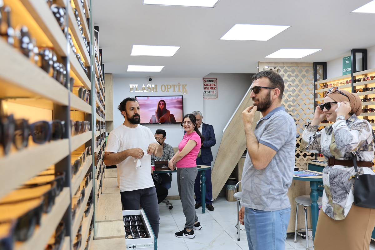 Göz Sağlığı İçin Önemli: Doğru Güneş Gözlüğü Seçimi