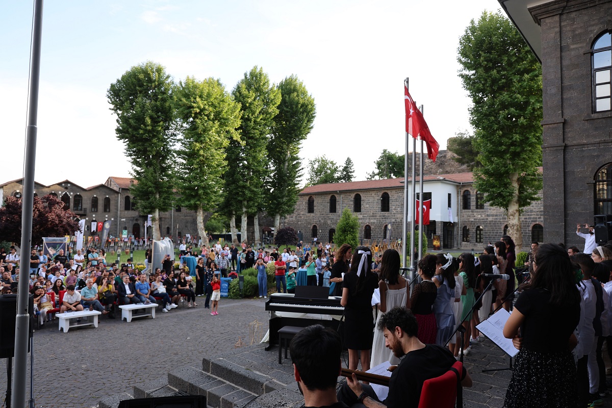 İçkale'de Sanat Sergisi