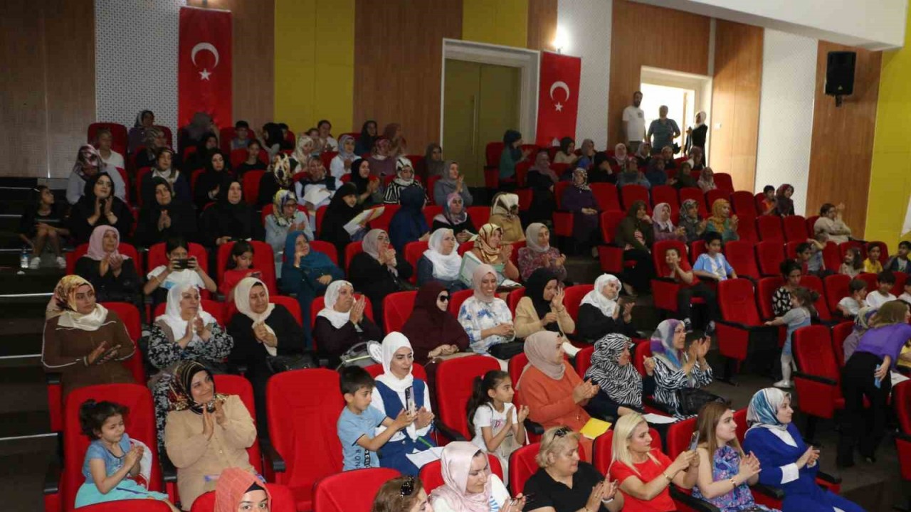 Diyarbakır’da kadınların “Okuma Bayramı” coşkusu