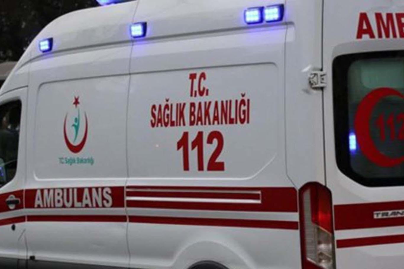 Şanlıurfa'da 4 yaşındaki &ccedil;ocuk devrilen aracın altında kaldı