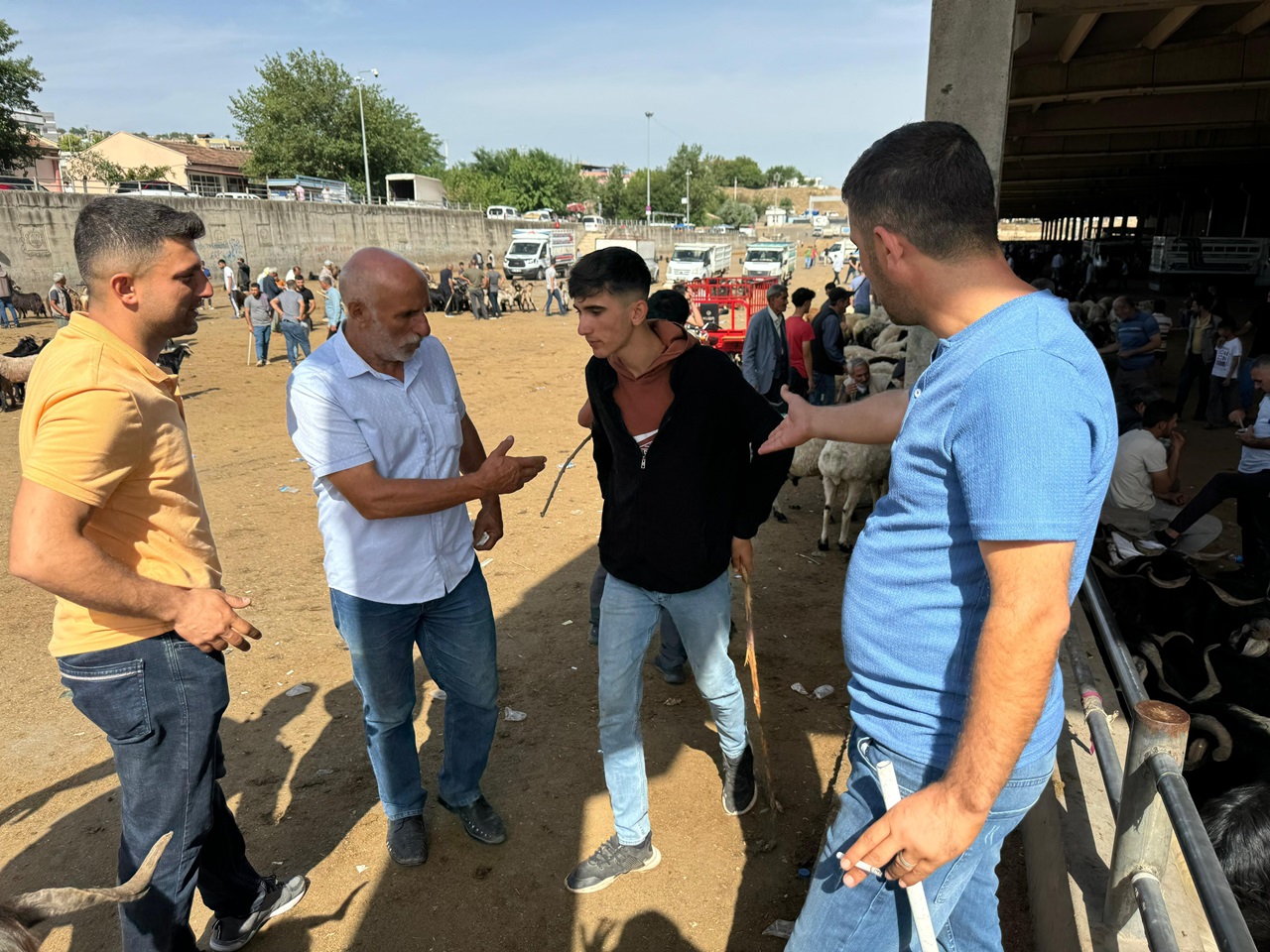 Diyarbakır’da Pazarlık Yoğunluğu