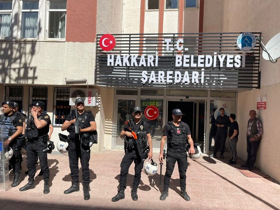 Hakkari Belediyesi'ne kayyum atandı