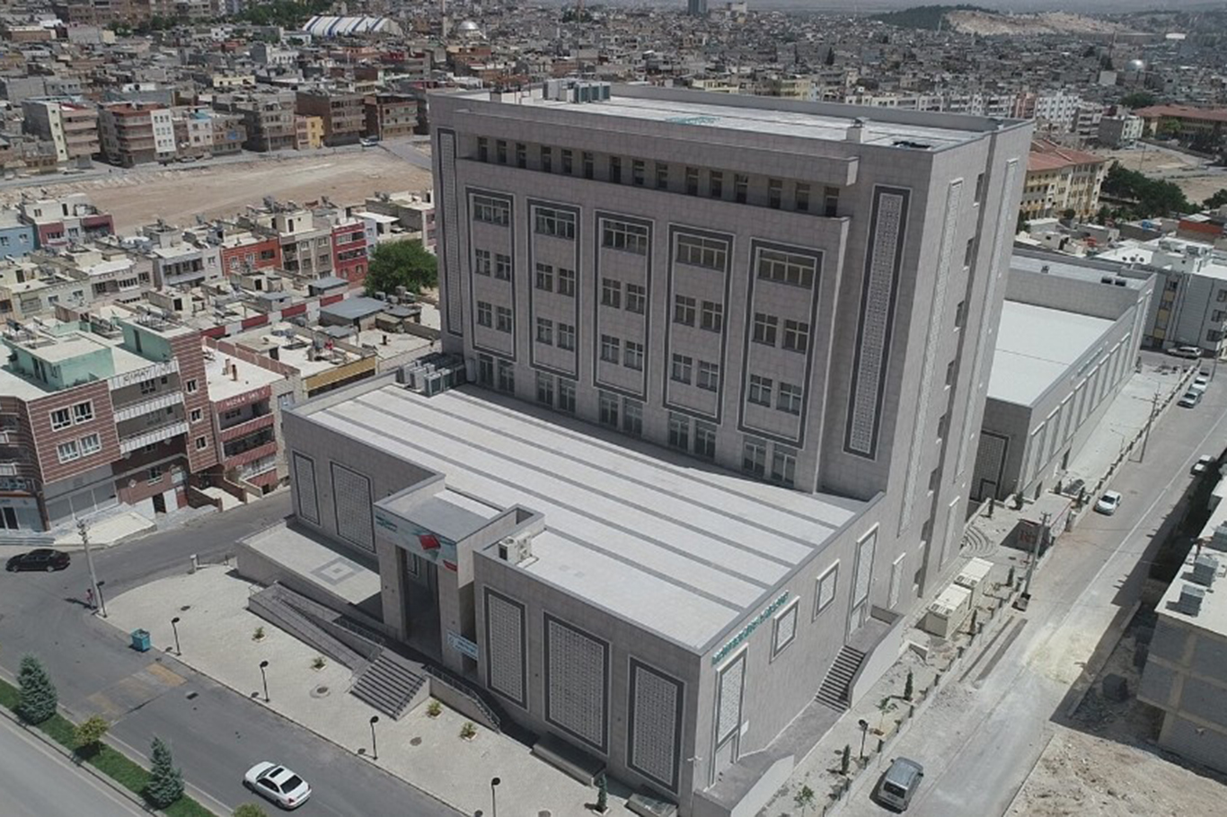 Şanlıurfa'daki diş hastanesi ve çocuk acil polikliniklerinde kontrollü elektrik kesintisi olacak