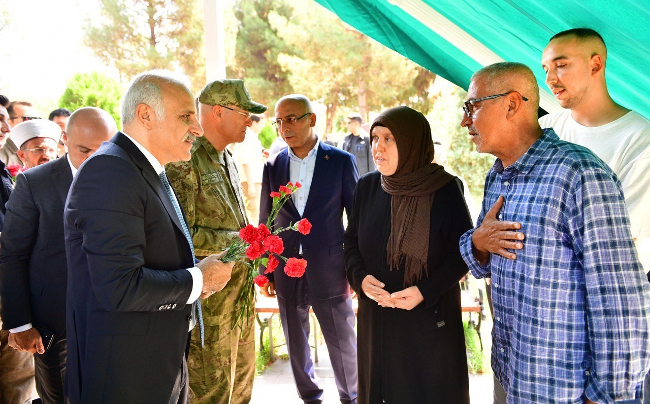 15 Temmuz Şehitleri Kabirleri Başında Anıldı