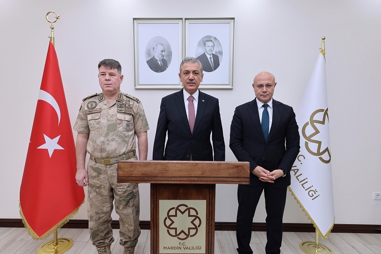 Kırmızı Listede Terörist ve Çeşitli Suçlara Yönelik Kapsamlı Müdahale