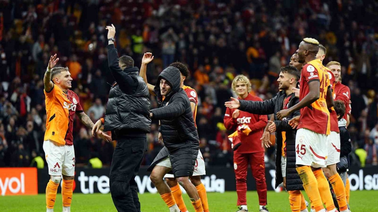 Galatasaray yenilmezlik serisini 13’e çıkardı