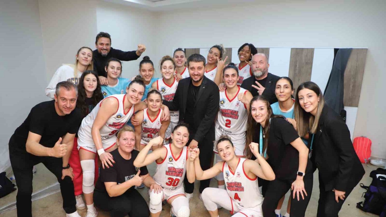 Tek kadın basketbol takımının rakibi Mersin ekibi