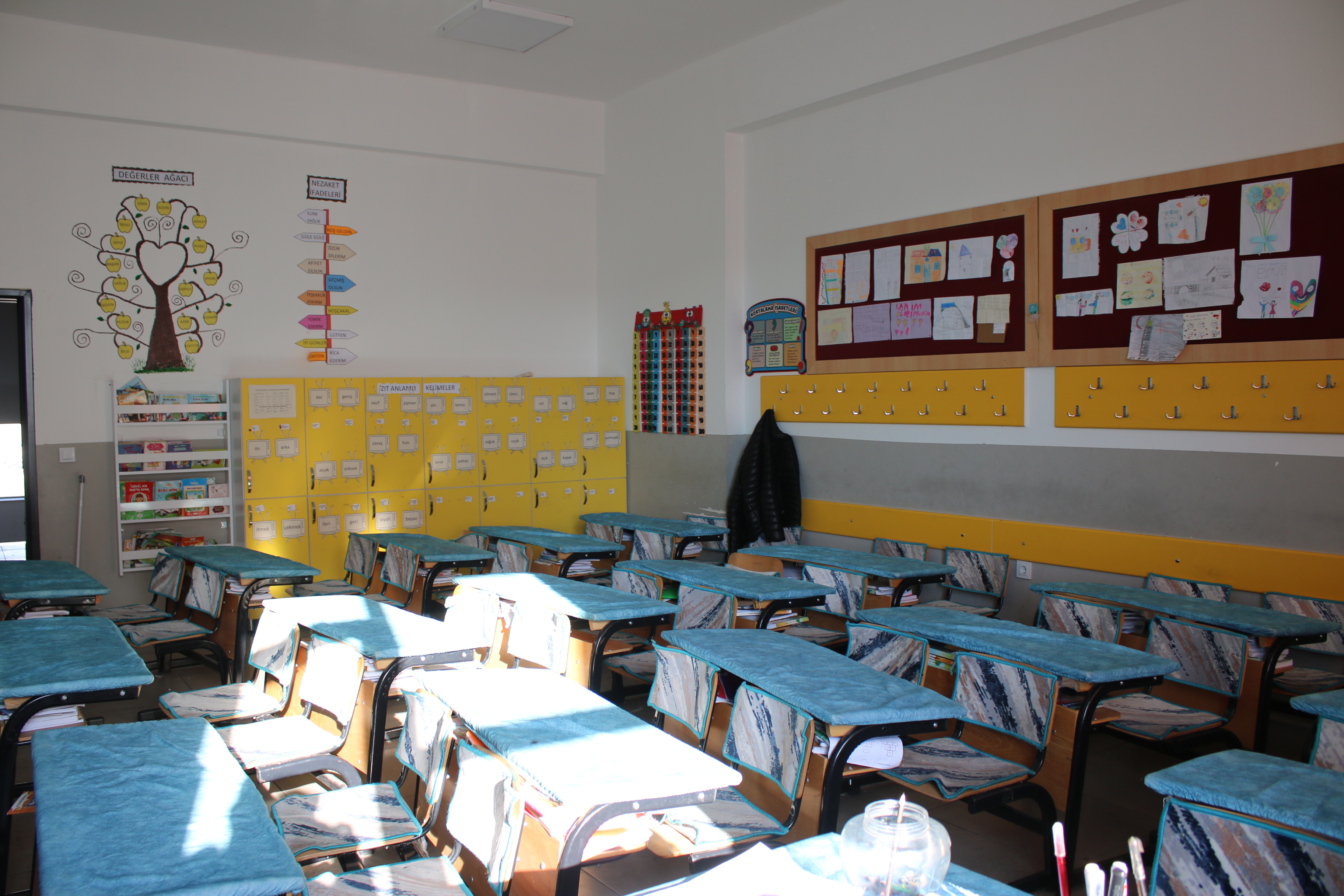 Diyarbakır'da Yarım Asırlık Okul Yenilendi! İşte Yeni Çehresi (13)