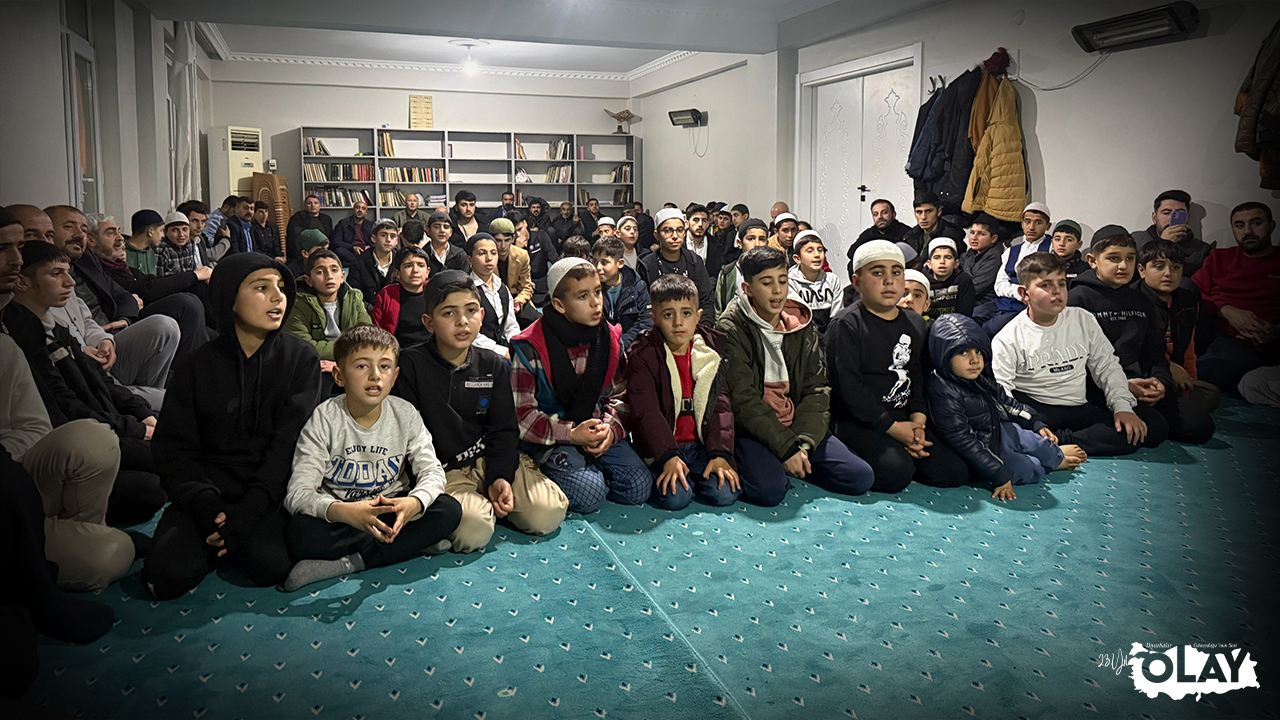 Diyarbakır'da Regaib Kandili'nde Şehitler Anıldı (2)