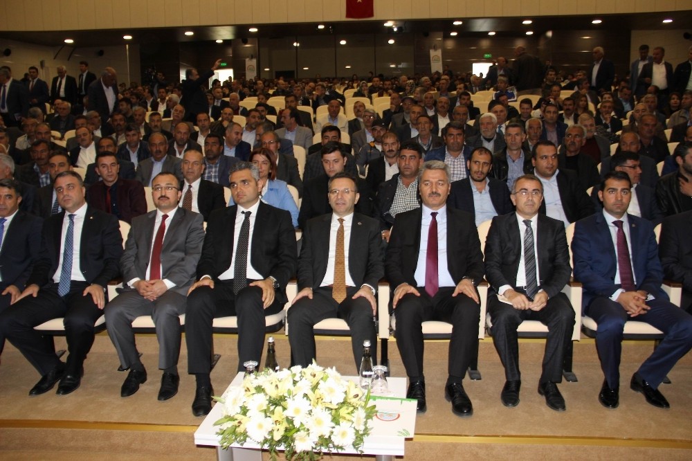 Çiftçilere, süne mücadelesi anlatıldı