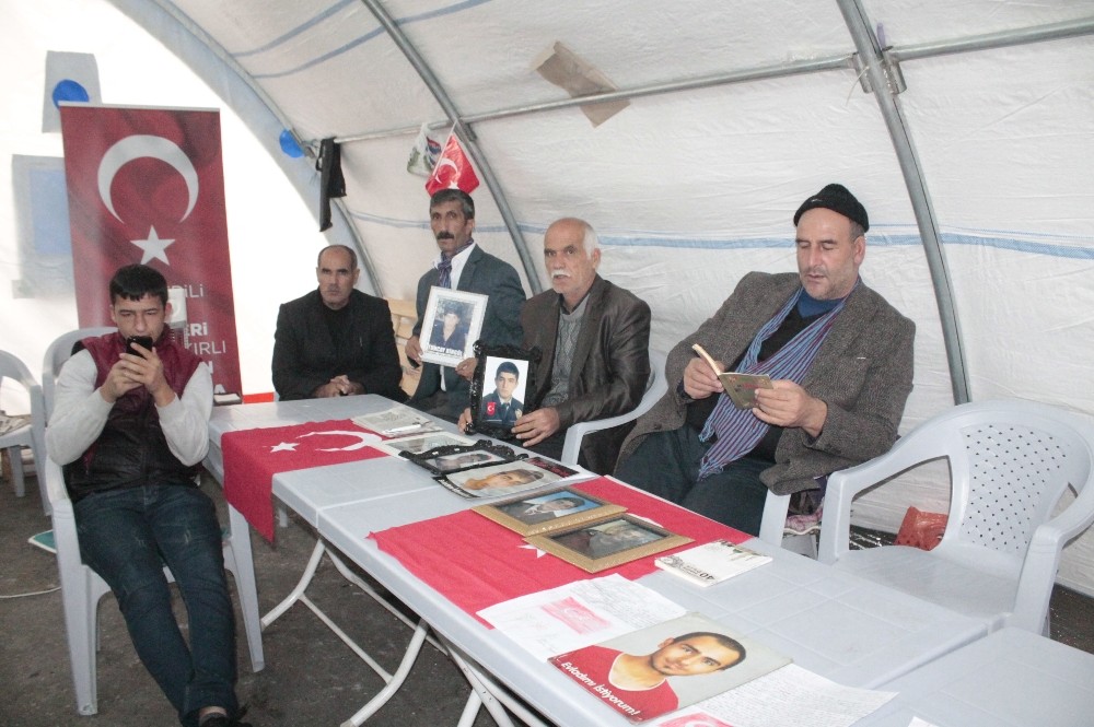 HDP önündeki ailelerin evlat nöbeti 94’üncü gününde