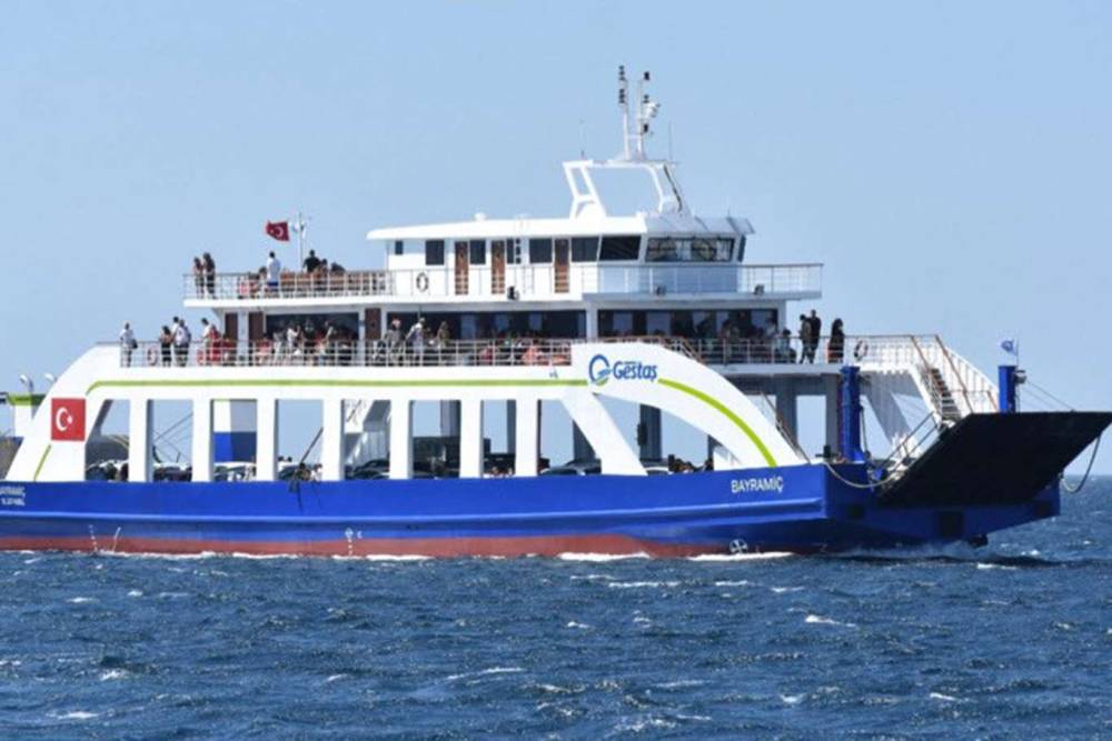 Deniz ulaşımına "fırtına" engeli