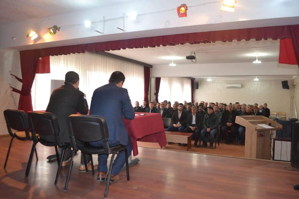 Kaymakam Beyaz, muhtarların sorunlarını dinledi