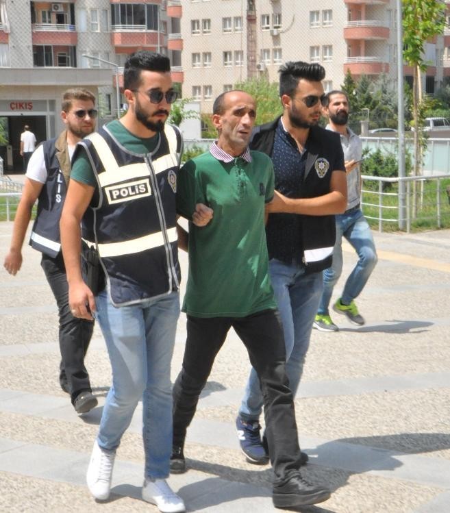 Öğretmene saldıran şahıs Elazığ’a sevk edildi