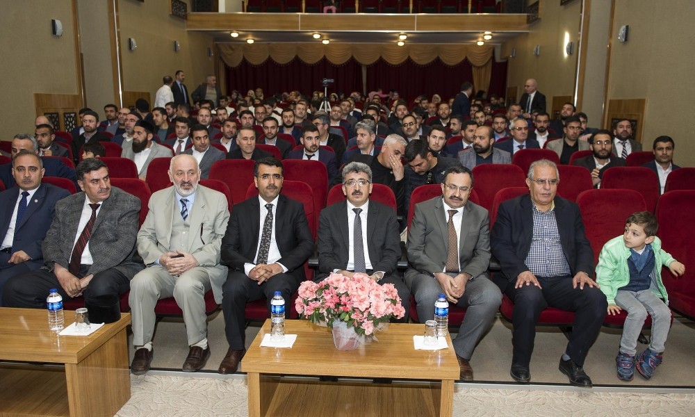 Vali Bilmez Kur’an-ı usulüne göre güzel okuma kursu dönem sonu kapanış programına katıldı
