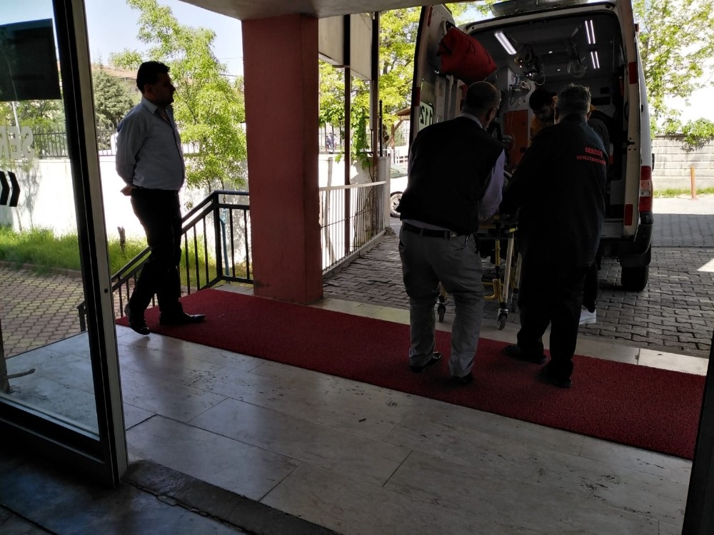 Gercüş’te motosiklet kazası: 1 ağır yaralı