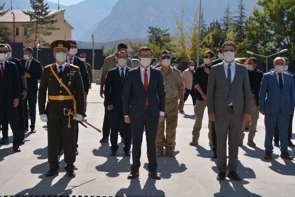 Hakkari’de 30 Ağustos Zafer Bayramı’nın 98. yılı