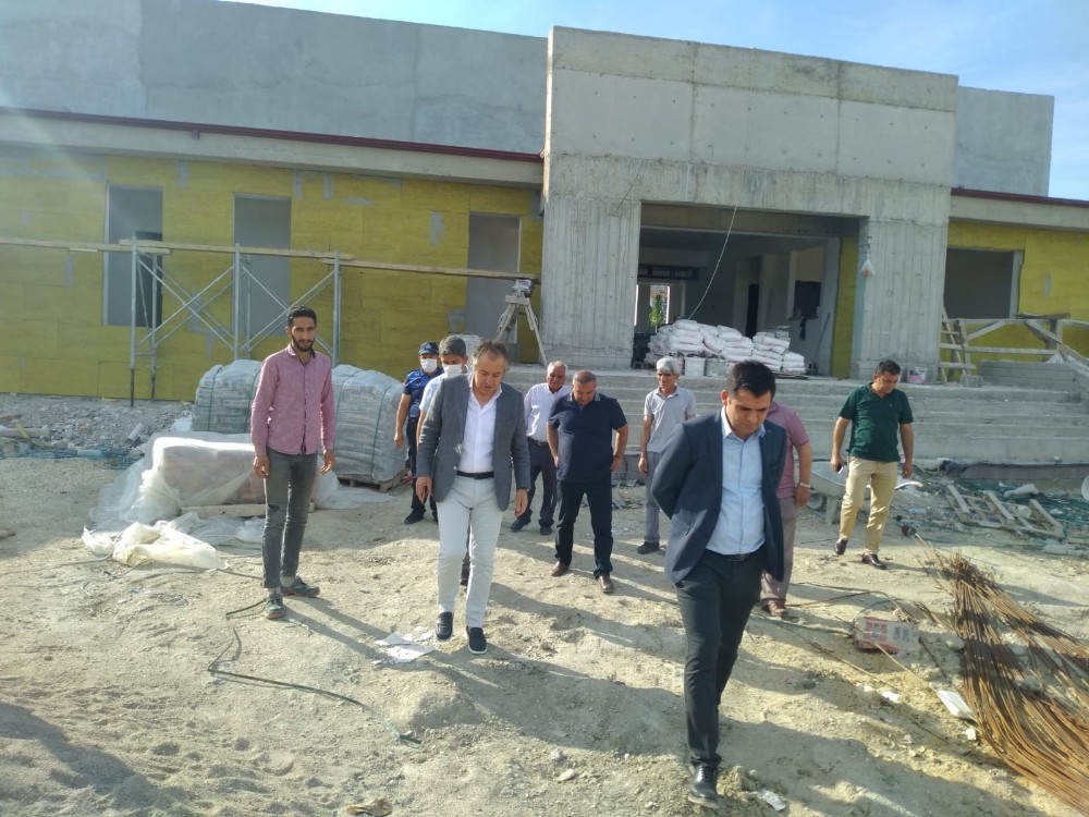 Bakan Kasapoğlu’nun Selendi için söz verdiği tesisler hızla yükseliyor