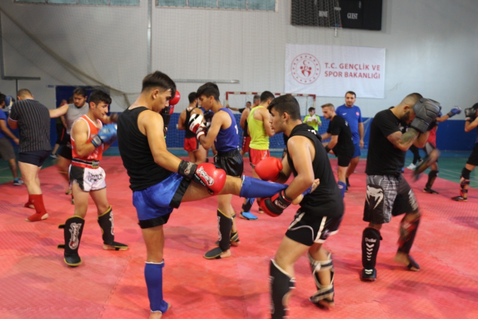 Muay Thai Milli Takım kampı Tatvan&rsquo;da devam ediyor