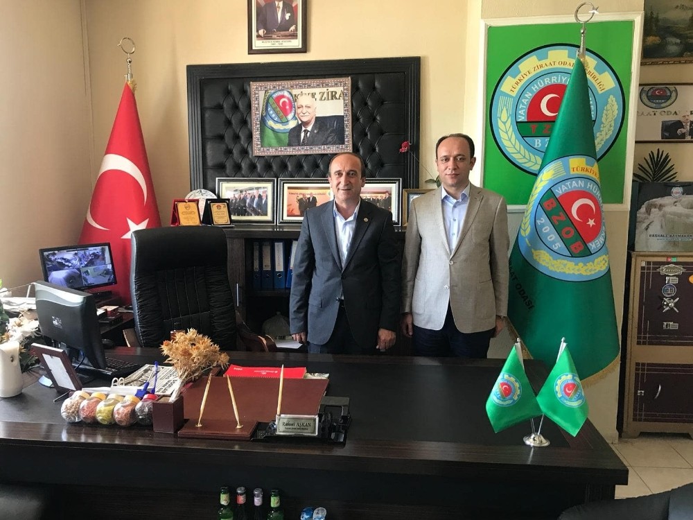 Kaymakam Solak’tan Başkale Ziraat Odasına ziyaret
