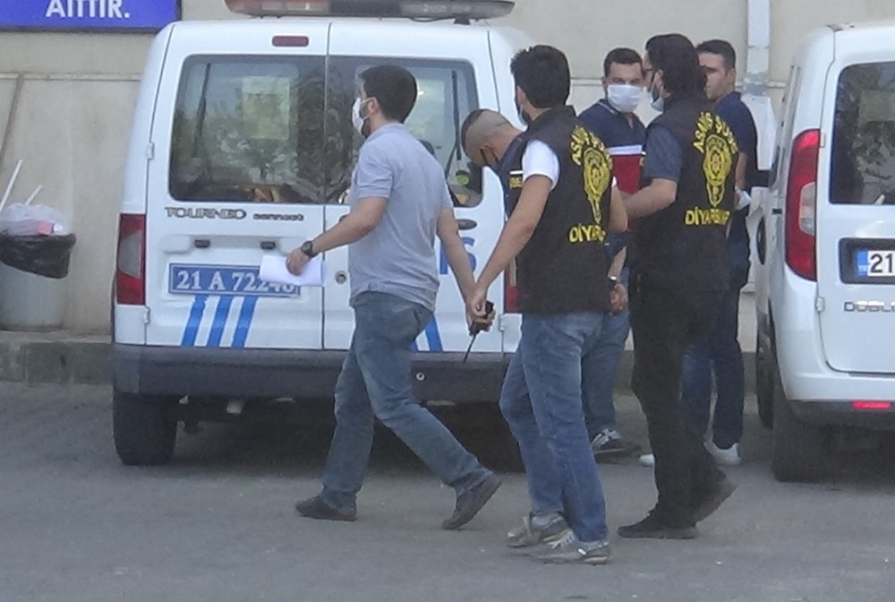 Marketi soyup çalışanı kaçırmıştı, o zanlı adliyeye çıkarıldı