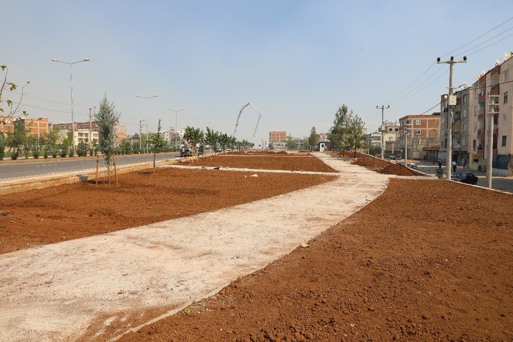 Ahmed Arif Parkı ikinci etabında çalışmalar devam ediyor