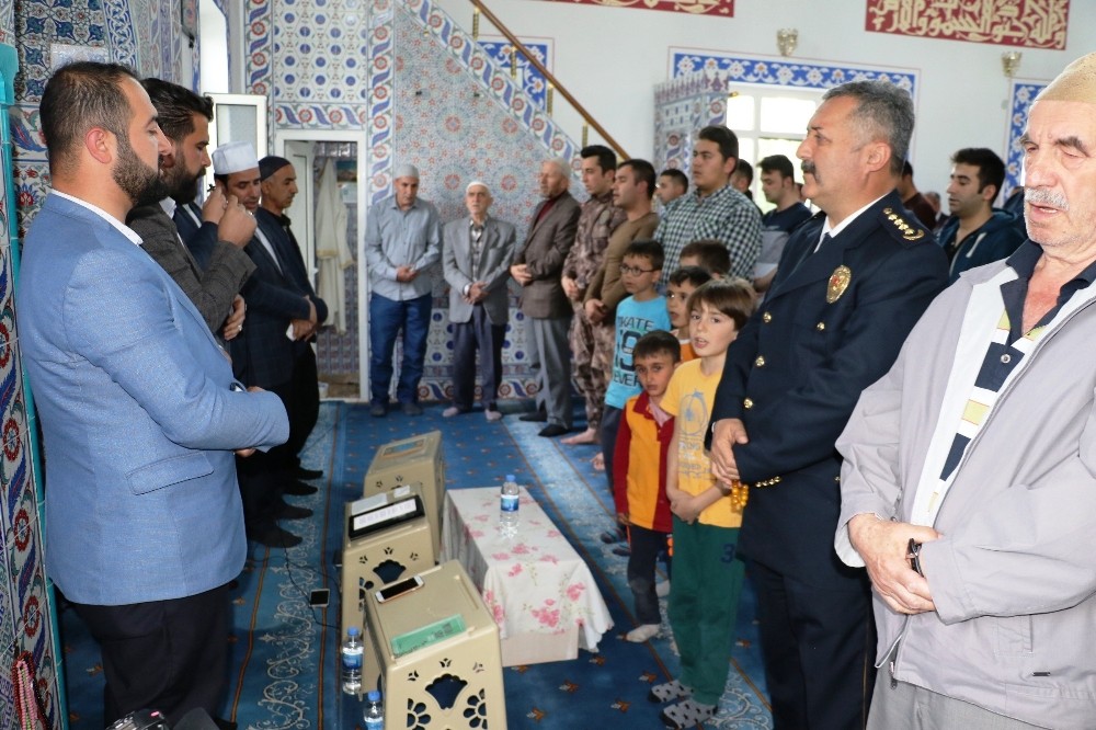 Diyarbakır’da şehitler için mevlit okutuldu