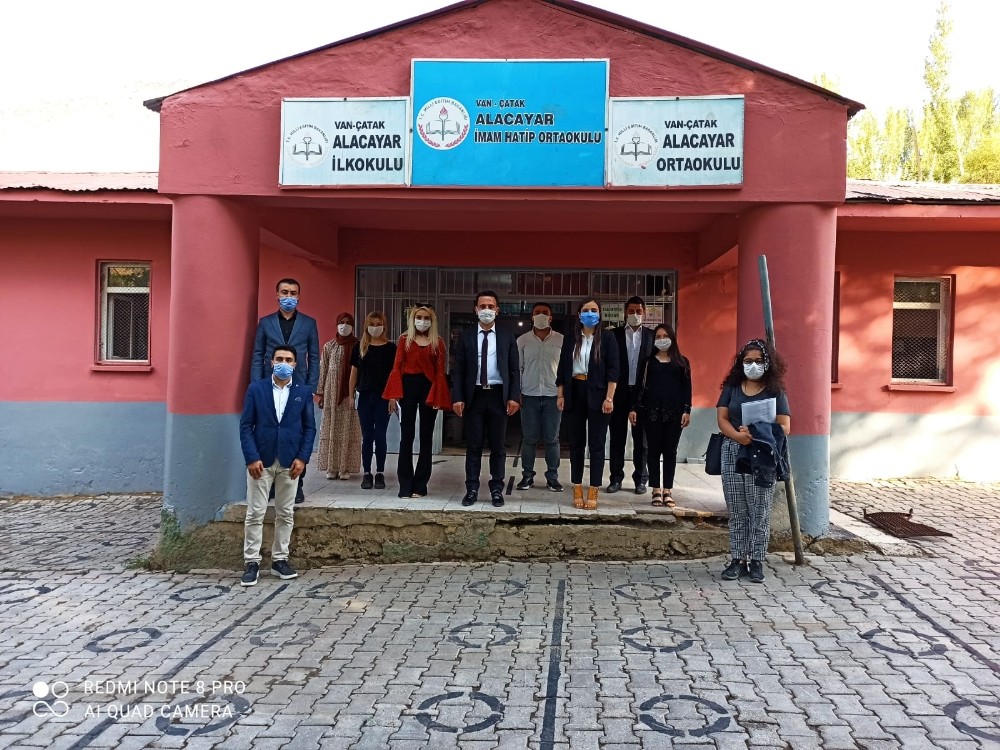 Çatak’ta okullar yüz yüze eğitime hazırlanıyor