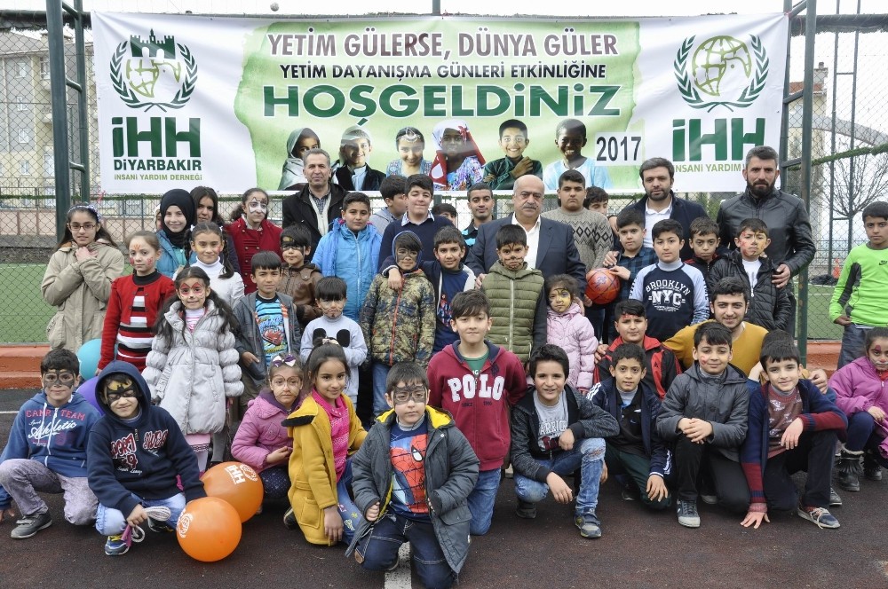 Diyarbakır’da yetimler için etkinlik