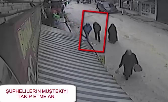 Kapkaç şüphelisi güvenlik kamerasında