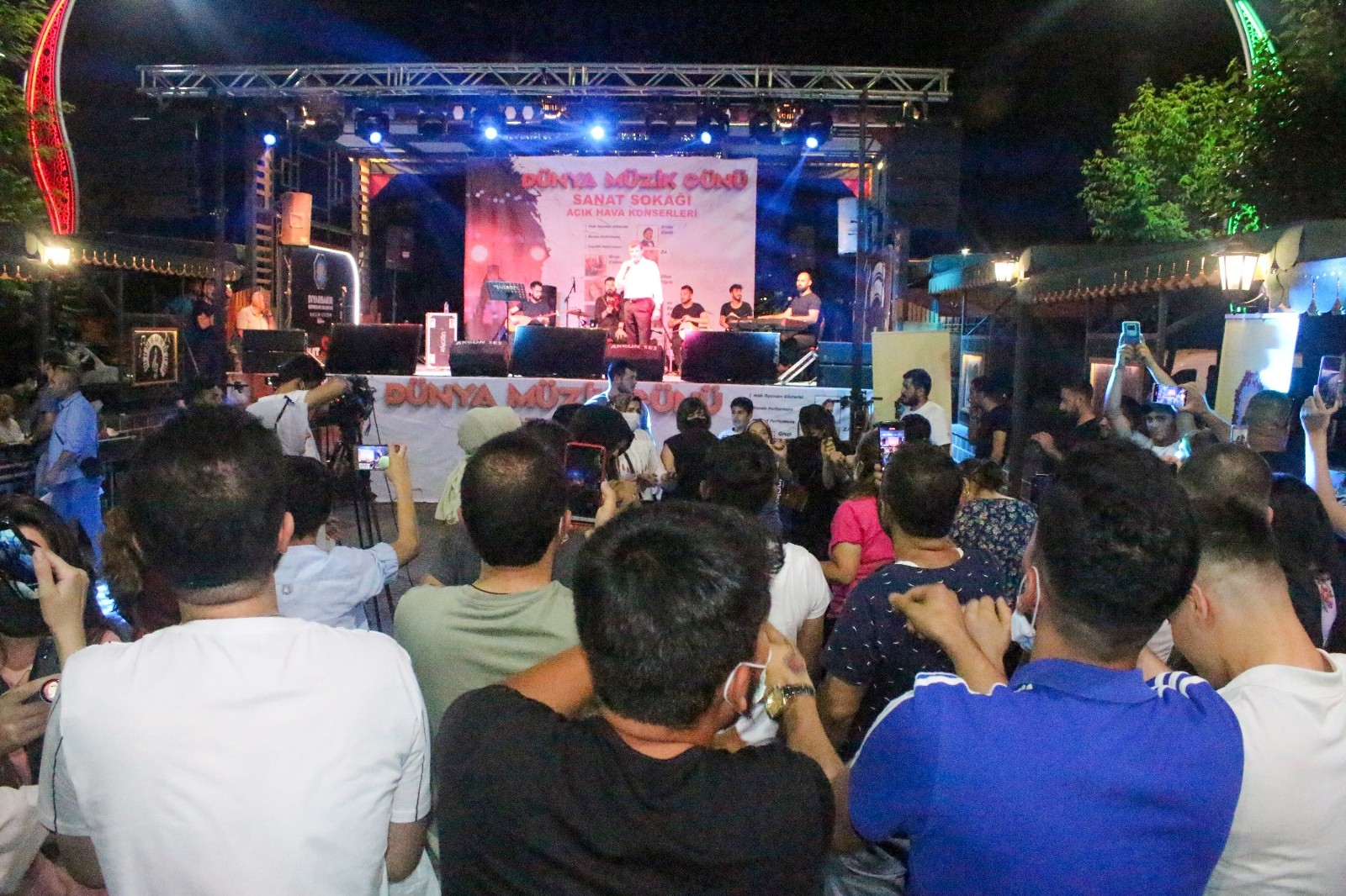 Sanat Sokağında Dünya Müzik Günü coşkusu