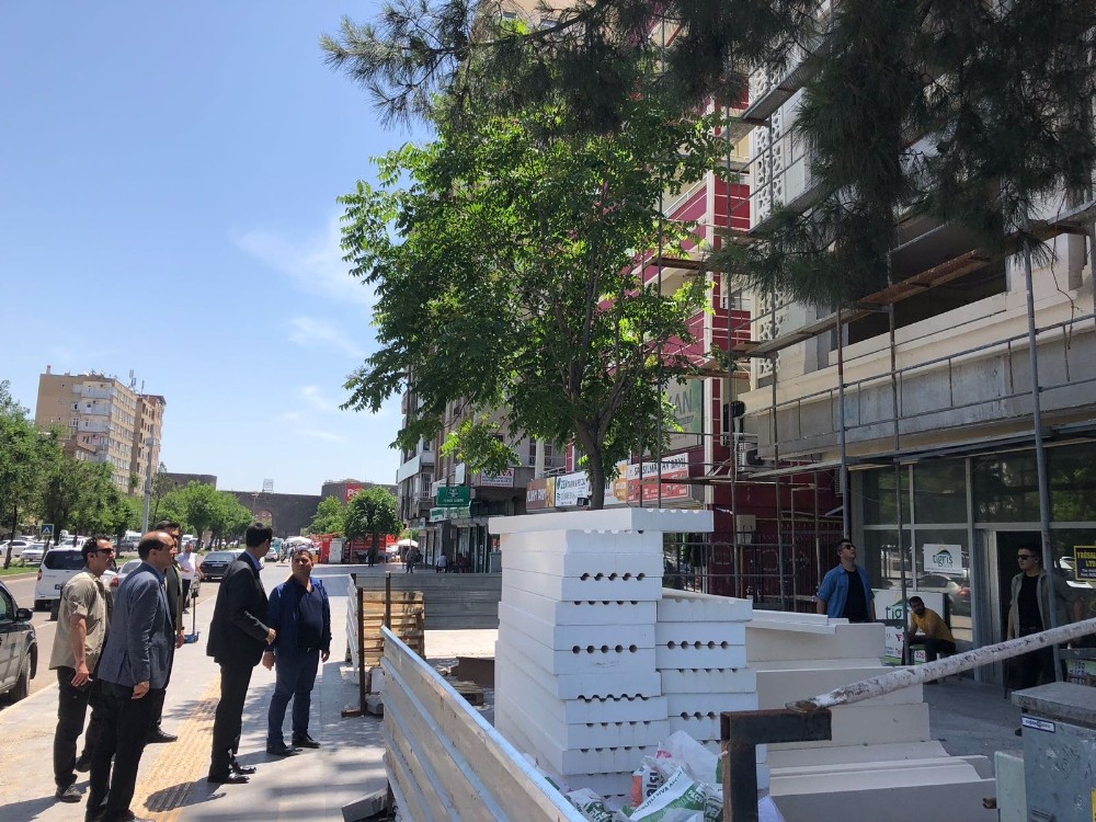 Kaymakam Kartal Kur’an kursu inşaatını inceledi