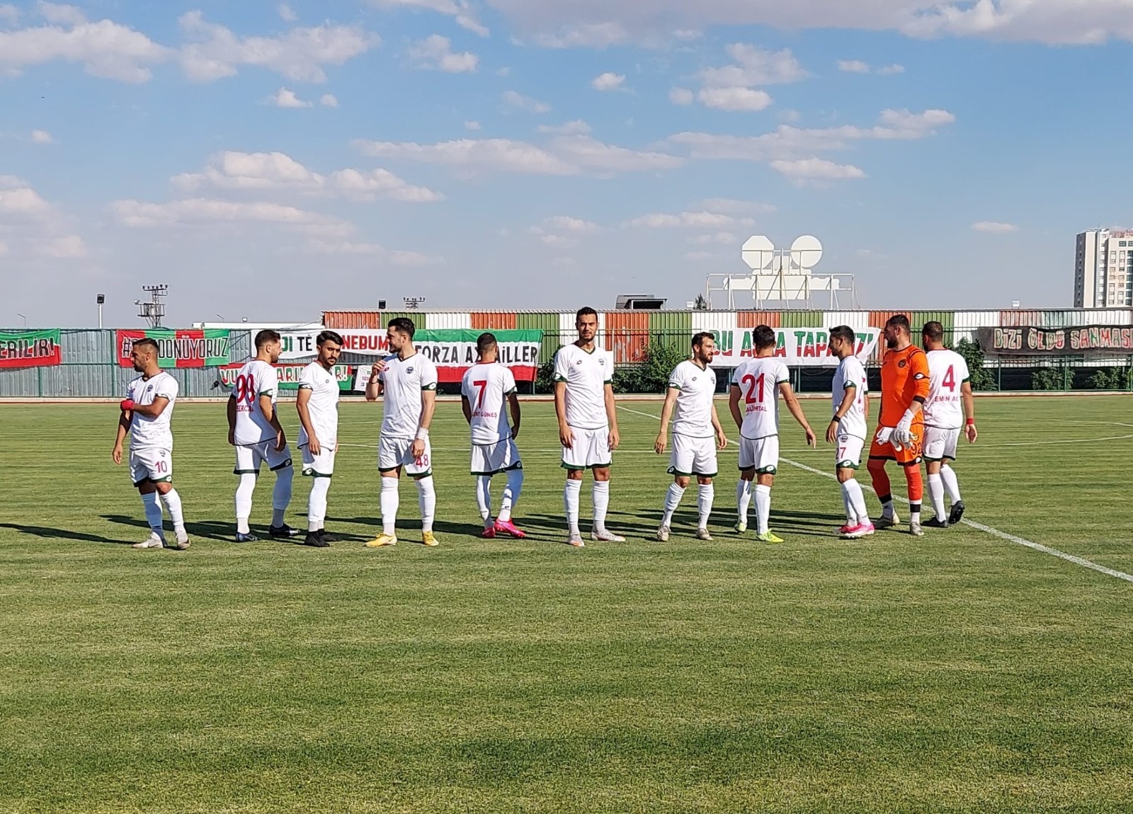 Diyarbakırspor puan kaybetti, Bağlar mağlup oldu