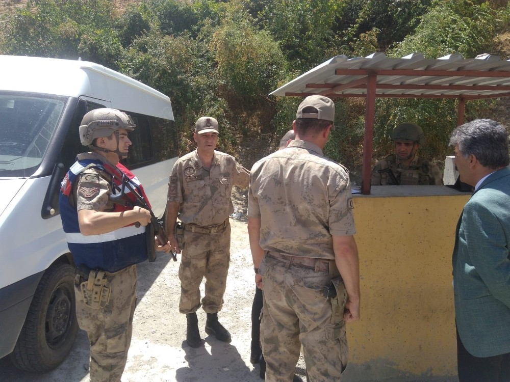 Kaymakam Özadalı güvenlik güçlerinin bayramını kutladı