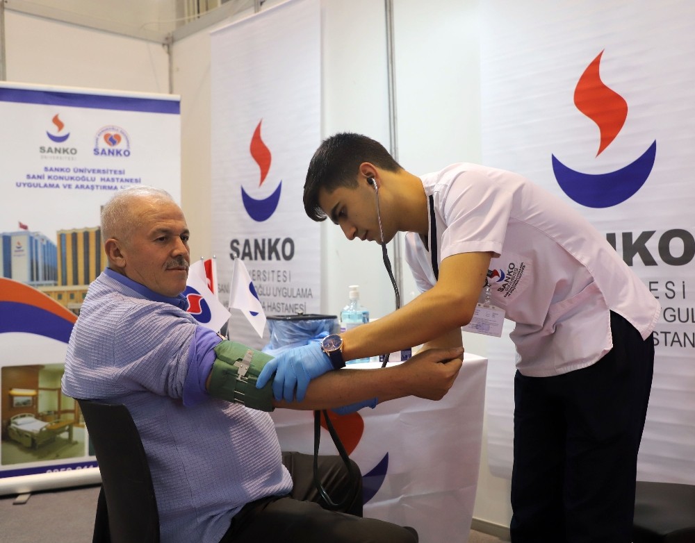 SANKO Üniversitesi Hastanesi Gapshoes’ta stant açtı