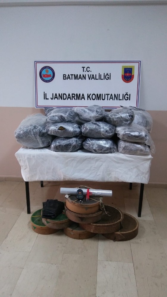 Batman’da 61 kilo esrar ele geçirildi