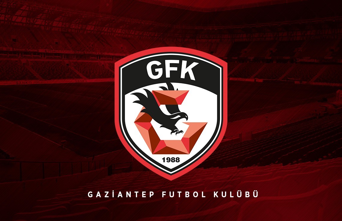 Gaziantep FK’da üç futbolcu ile yollar ayrıldı
