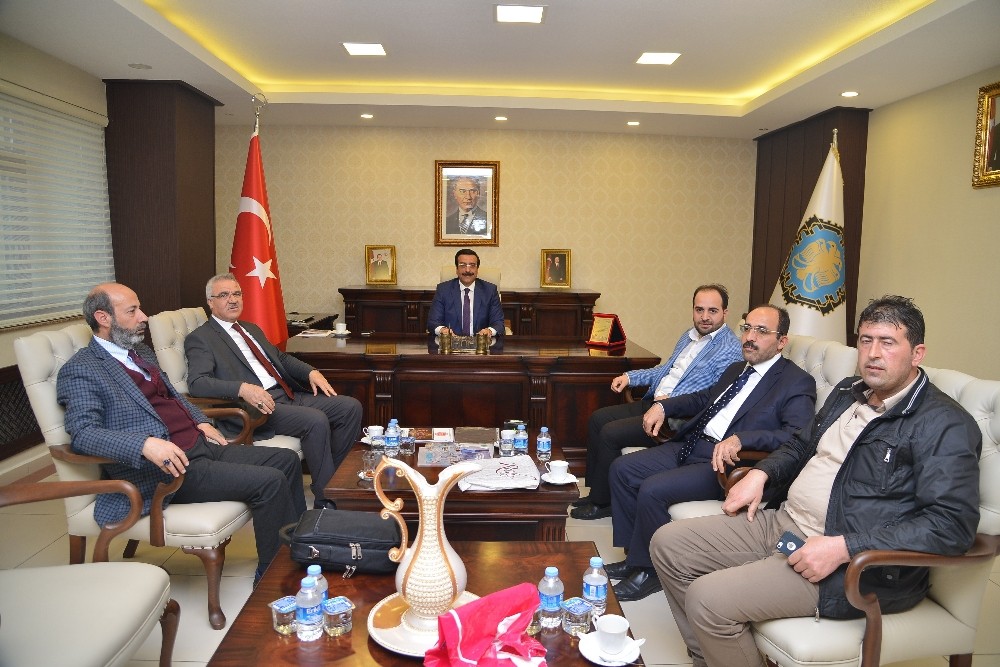 Başkan Atilla’ya ziyaretler sürüyor